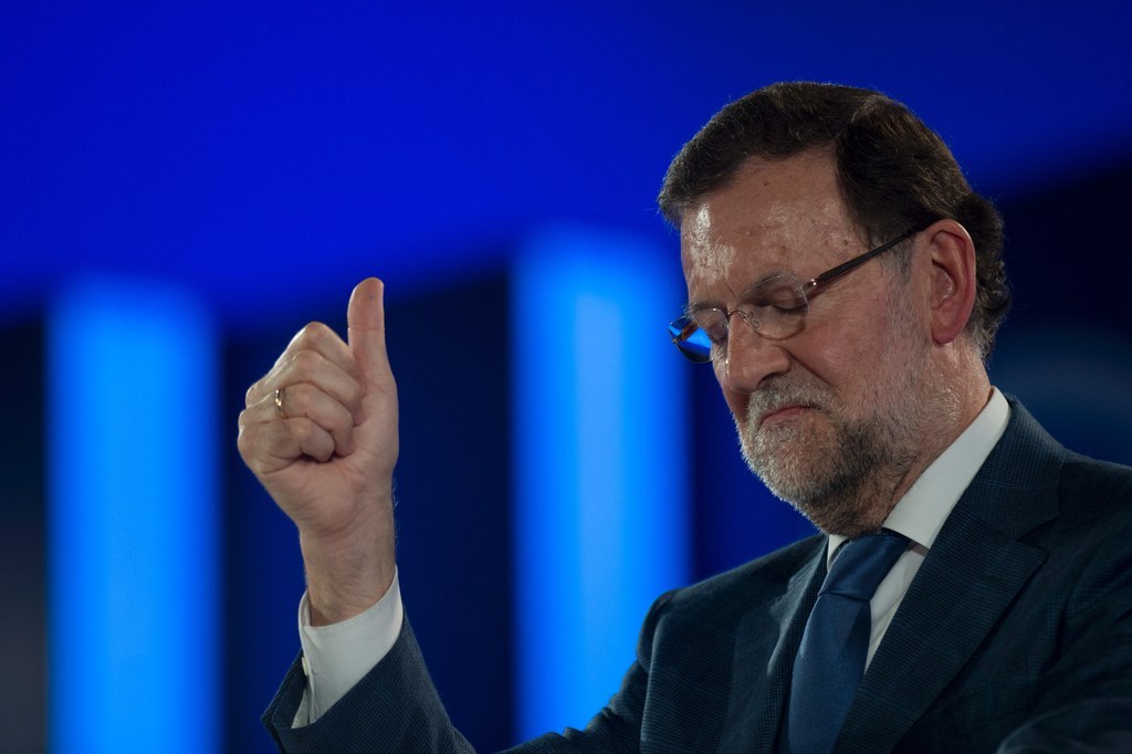 Quiero decir, ¿cómo lleváis que sea el vecino el que elige el alcalde y sea el alcalde el que quiere que sean los vecinos el alcalde?