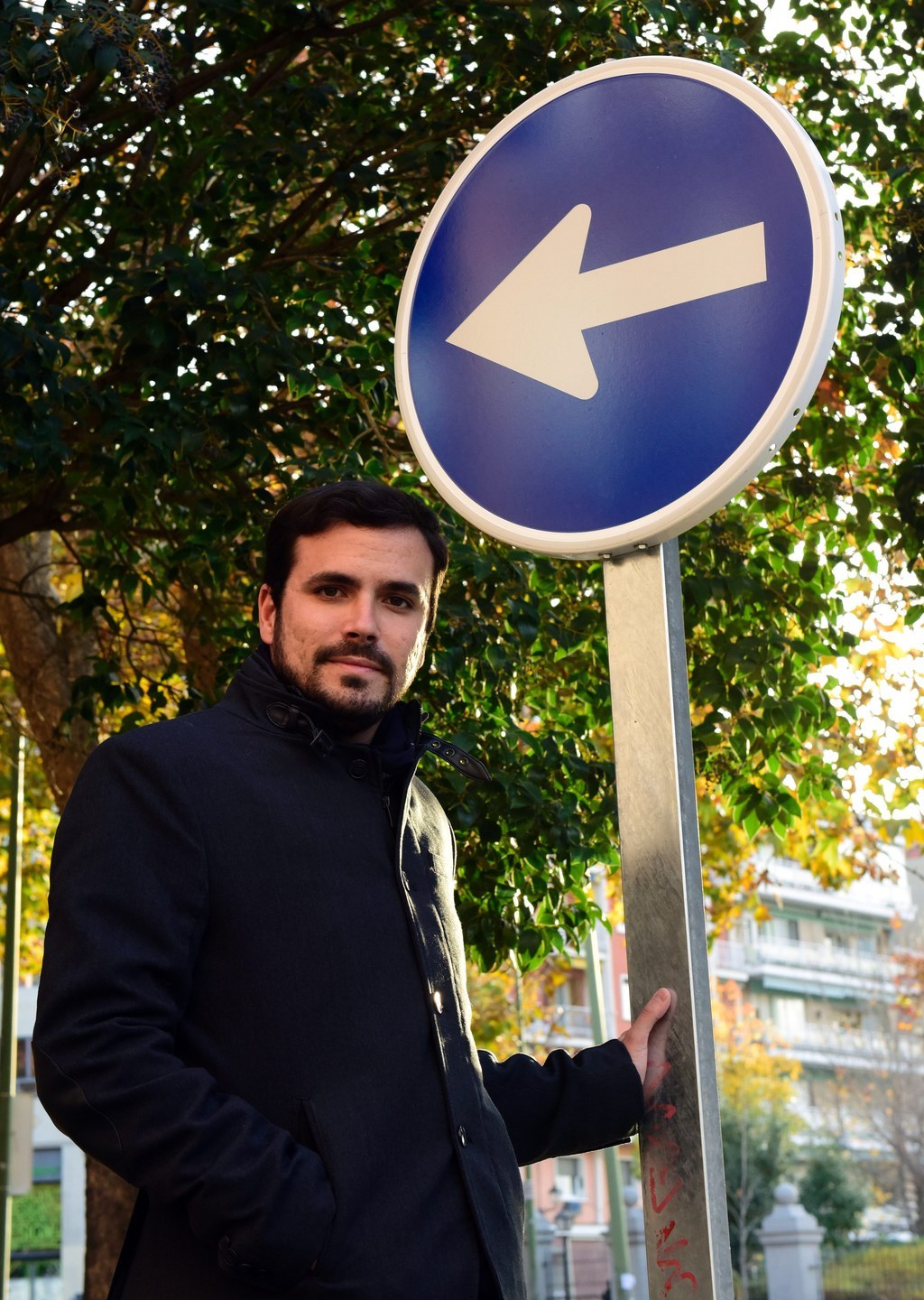 ¿Y por qué estos simbolismos tan sutiles?