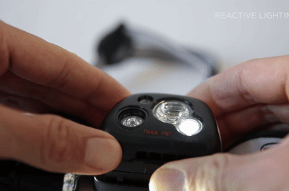 Automatically adjusts brightness to suit the environment.