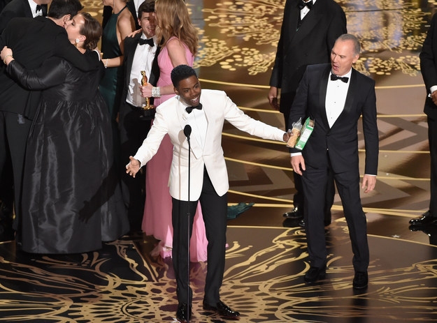 The show was running long, so host Chris Rock popped out to do his quick closing monologue. He was holding a box of Girl Scout cookies.