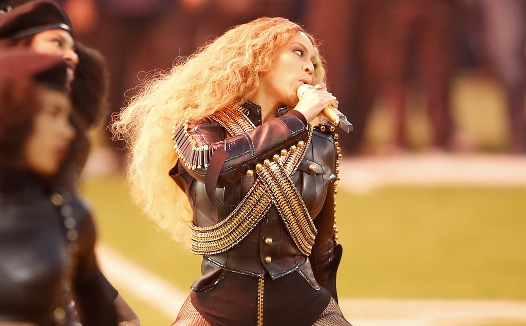 Beyonce's Stylist Spills Tea on Michael Jackson Tribute During Super Bowl  Performance