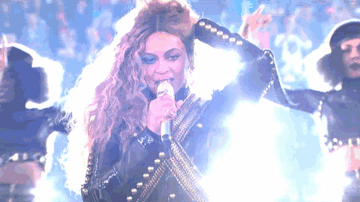 These Are The 19 Funniest Reactions To The Super Bowl Halftime Show