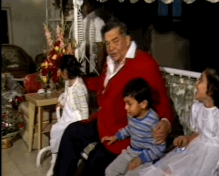 This Footage Of Ranbir Kapoor And Kareena Kapoor Hanging Out As Kids Is Frikkin' Adorable