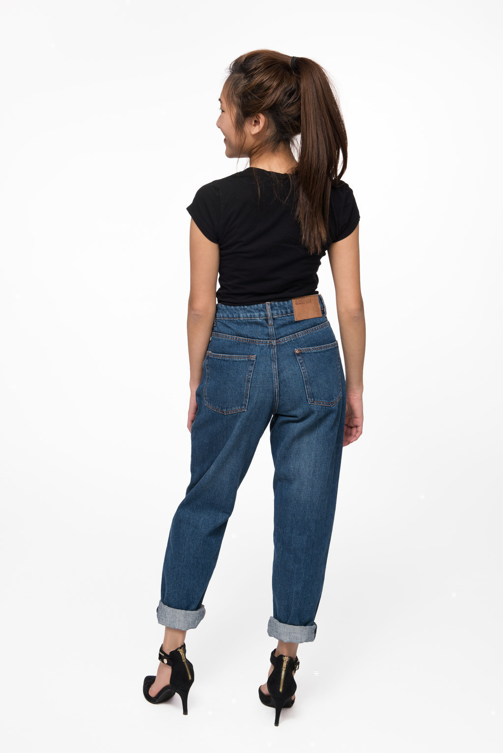 high waisted mom jeans for big thighs