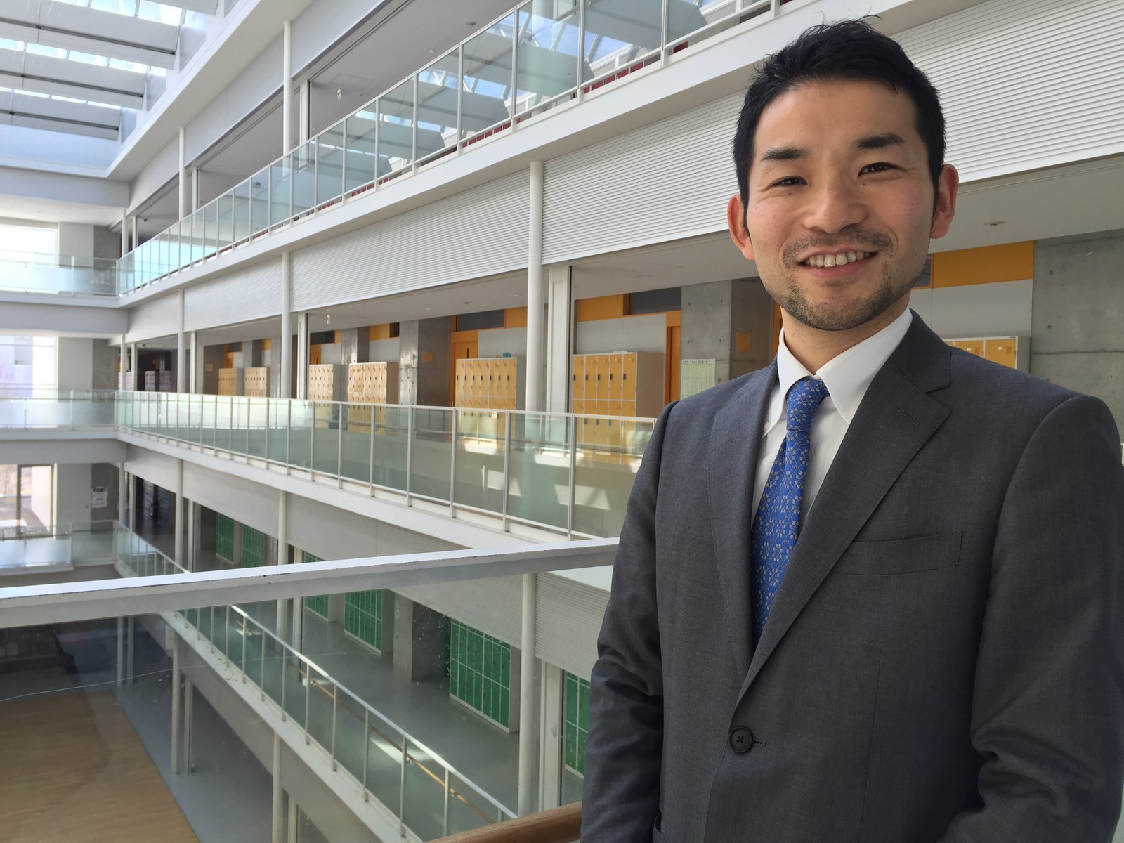 工学院大学附属中学校・高等学校で英語を教えている高橋一也さん