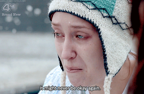 Sort this death under the "No Happy Endings" folder in your growing collection. It's like they knew giving a character cancer would give us all Dana PTSD! The only real solution is to pretend this series reboot never happened and go back to the better "Naomily" times by re-watching the original episodes. Denial? Yea, that sounds good.