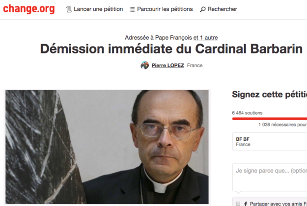 Philippe Barbarin n'est primat des Gaules que depuis 2002, soit après les faits présumés de pédophilie, mais il est aujourd'hui sous le feu des critiques dans cette affaire. Une pétition, ainsi que des articles de presse, réclament sa démission.