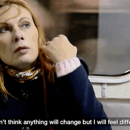 Ayol politsiya xodimlari jinsiy aloqa Ular erkaklar, dunyoning mashhur transseksuallari edi.