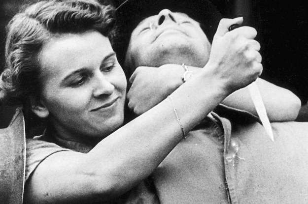 28 Badass Historic Pictures Of Women During WWII picture photo