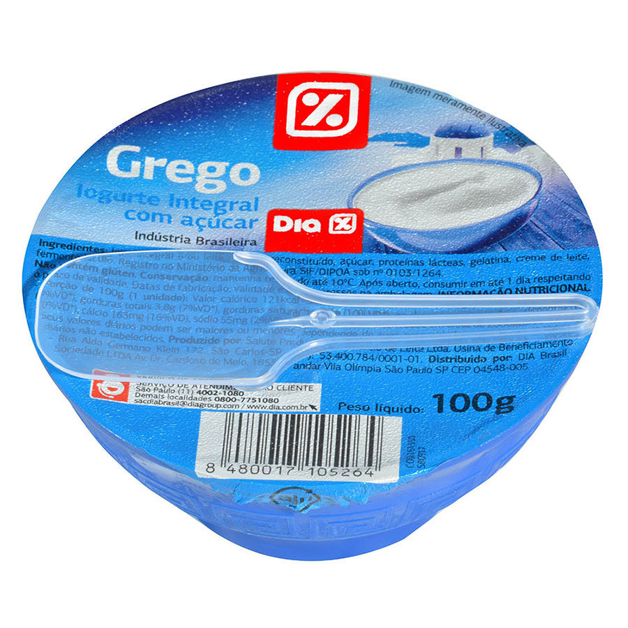 São tantas vantagens nesse iogurte grego que quero casar com ele. Além de ser muito mais barato que o da Vigor, ele vem com uma colherzinha descartável e um potinho com tampa que deixei para guardar cebola picada para quando for cozinhar. Preço: R$ 1,89.