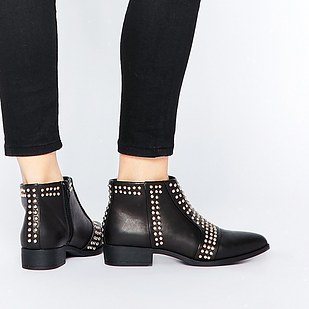 19 Cute Pairs Of Shoes For People With Ridiculously Tiny Feet