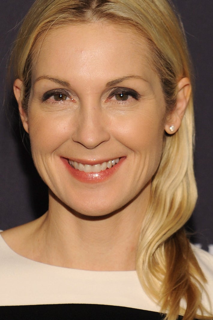 De cast. Kelly Rutherford. Келли Разерфорд и Келли Роуэн. Келли Разерфорд 2022. Келли Резерфорд в молодости.