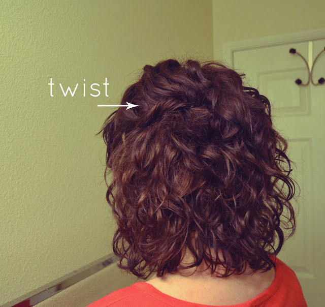 19 Naturally Curly Hairstyles For When You re Already Running Late