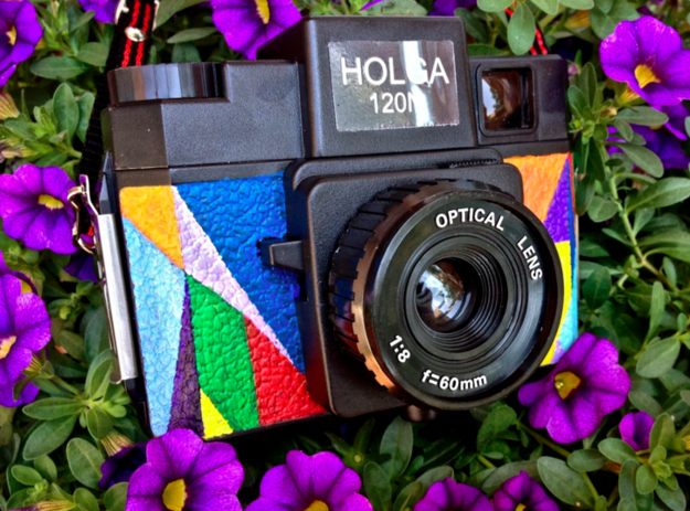 Personalize a vintage camera with your own colorful pattern: