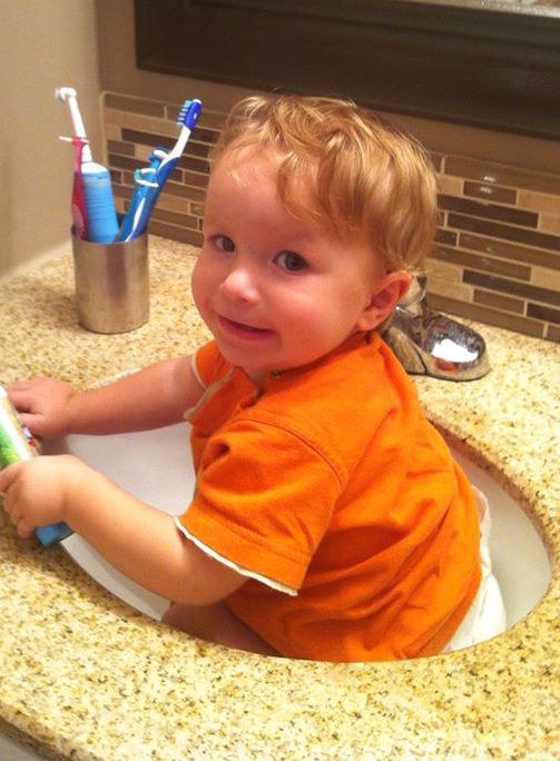 Un Bebe Est Mort Alors Que Ses Parents Auraient Soigne Sa Meningite Au Sirop