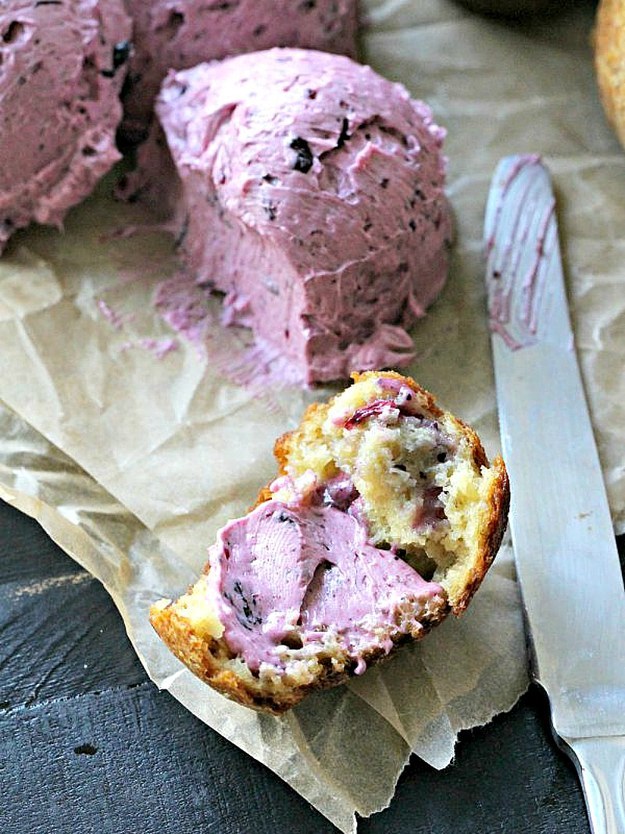 Rolls With Whipped Blueberry Butter