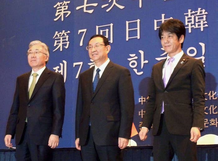 文科省批判から政策推進へ ヤンキー先生 の教育観はここで変わった