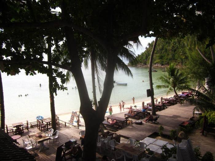 As a backpacker (or any traveller for that matter!), budget dictates a lot of the decisions we make when on the road. There is something to suit all budgets in Haad Salad with accommodation options ranging from as little as 350 TBH per night to up to 2500 TBH per night, and with beautiful beachside resorts at bargain prices – this is the prefect time to splurge a little on your South East Asia trip!