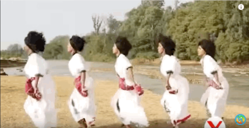 Women eskista in the music video for Ethiopian singer Solomon Demle's "Mech Ayeshiwuna."