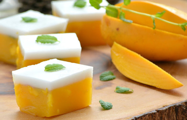 Mango and Coconut 'Jelly'