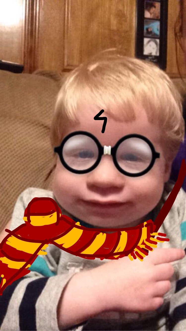 13 Snaps That Prove Parents Are Actually The Best At Social Media