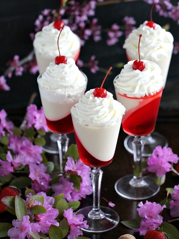 Strawberry Prosecco Jelly Cocktails