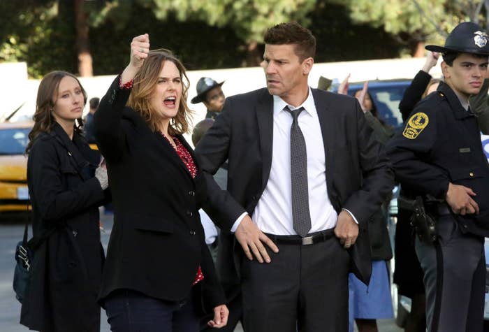 when do booth and brennan hook up