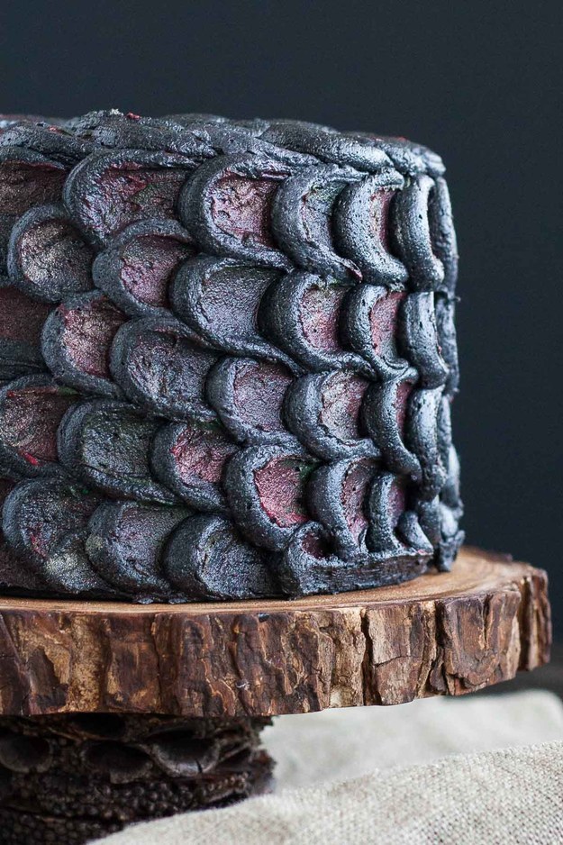 Game of Thrones Dragonscale Cake