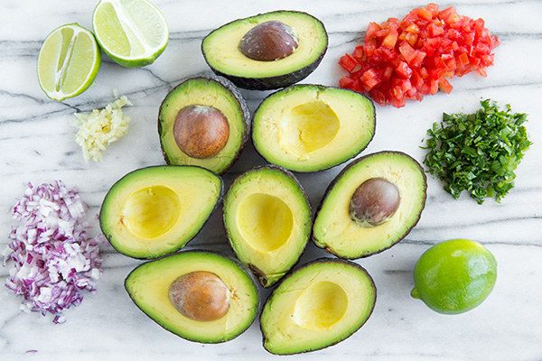Guacamole is a staple dip at parties and get togethers. People love it for its creamy texture and the variations on this classic dip are infinite. anddddd since cinco de mayo is coming up what better way to celebrate than bomb guacamole. Your guests will thank you.