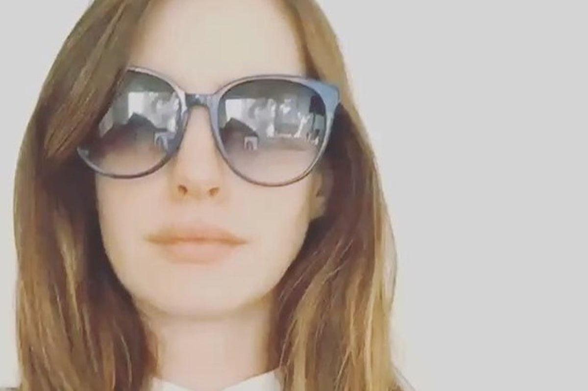 Anne Hathaway Made A Short Instagram Masterpiece Celebrating Beyoncé