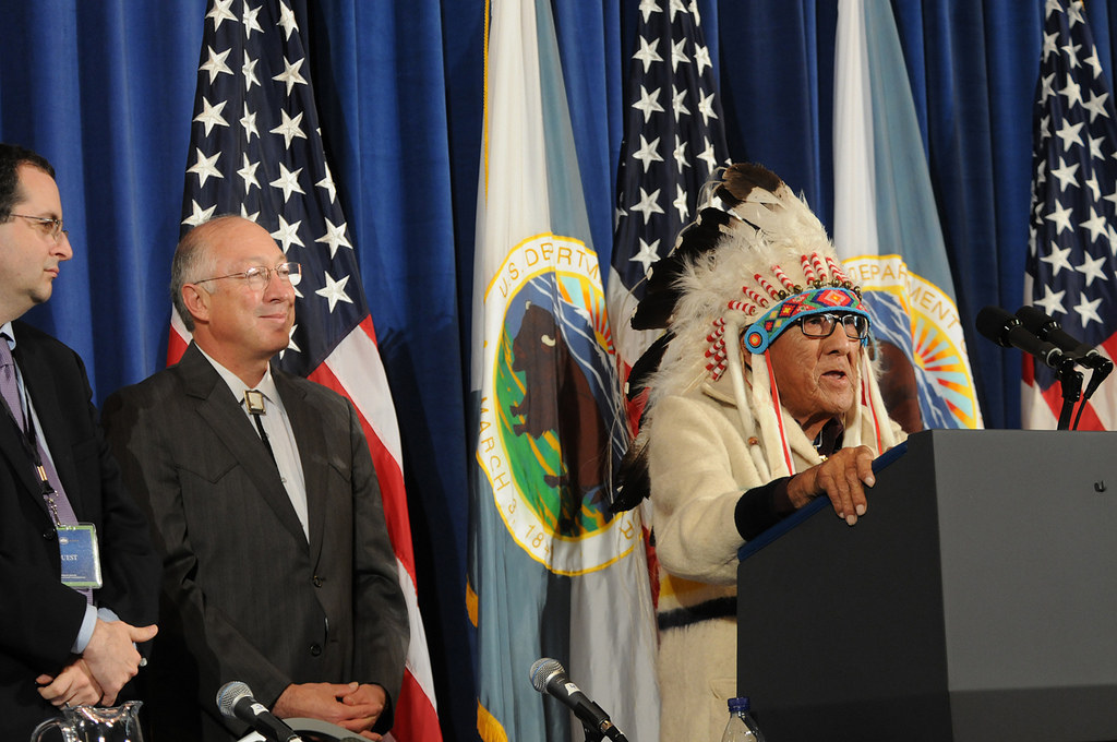 Joe Medicine Crow The Last Living Plains Indian War Chief Dies At 102 