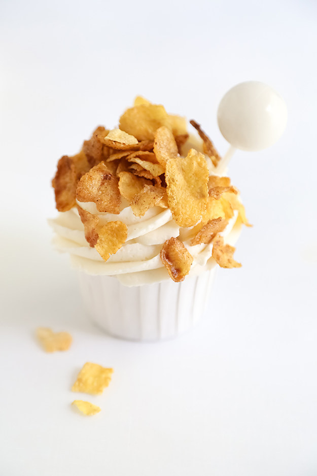 Toasted Corn Flakes Cupcakes with Cereal Milk Pipettes