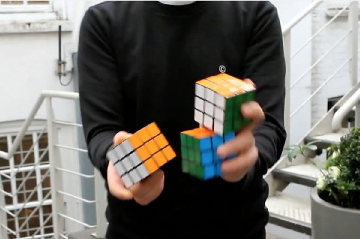 人間離れしたパフォーマー現る と 思ったらcgを使っていたことが判明 怒った 人間離れしたパフォーマー現る と 思ったらcgを使っていたことが判明 怒った
