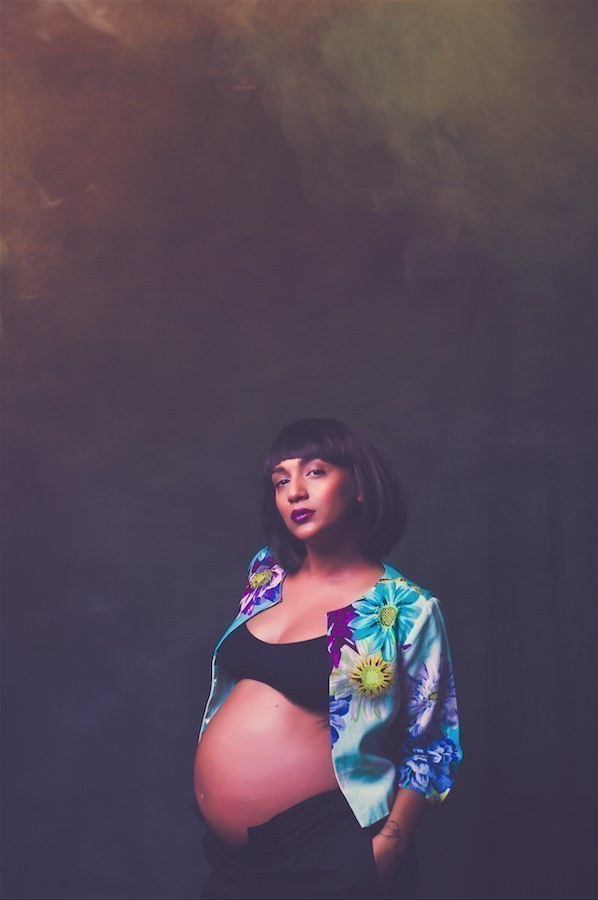 Shveta Salve Finally Did An Official Pregnancy Photoshoot And It's  Spectacular