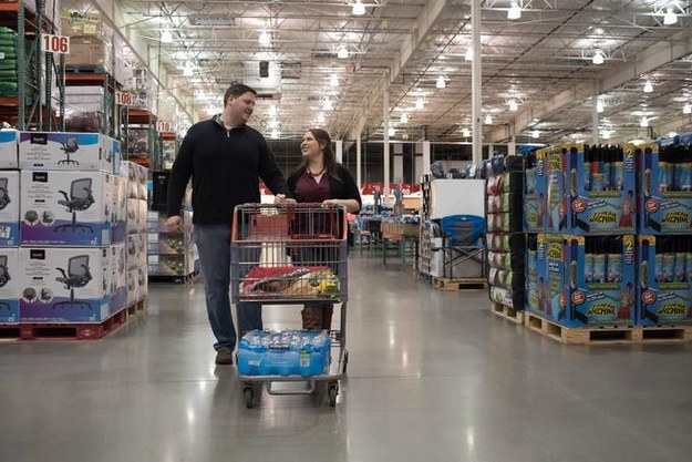 Costco is a magical wonderland filled with free samples, bulk batteries, and all of the $1.50 hot dogs you could ever want. The store also, as you will learn from Karinne Tarshish and Dan Klamet's engagement pictures, really nails the ~trendy~ warehouse-chic vibe.