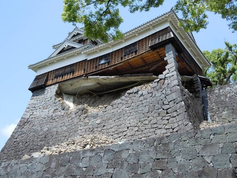 江戸時代の恩返し 小田原城が熊本城に寄付0万円