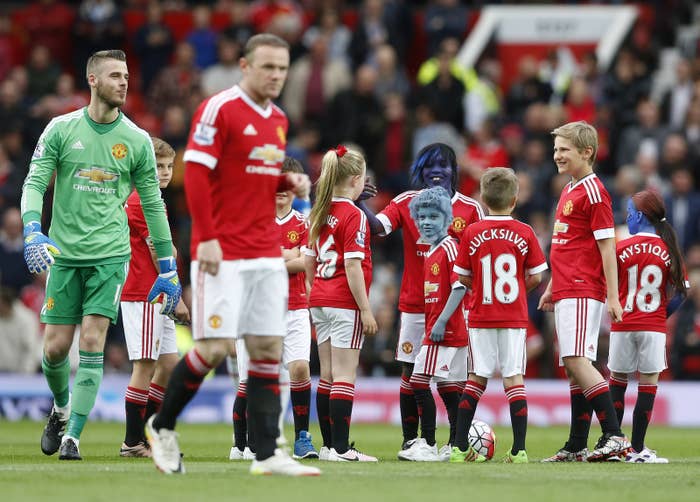 Manchester United Painted Their Mascots Faces Blue To Promote The New X Men Film
