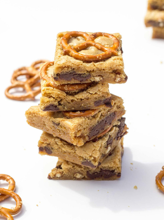 Chocolate Chip Pretzel Blondies