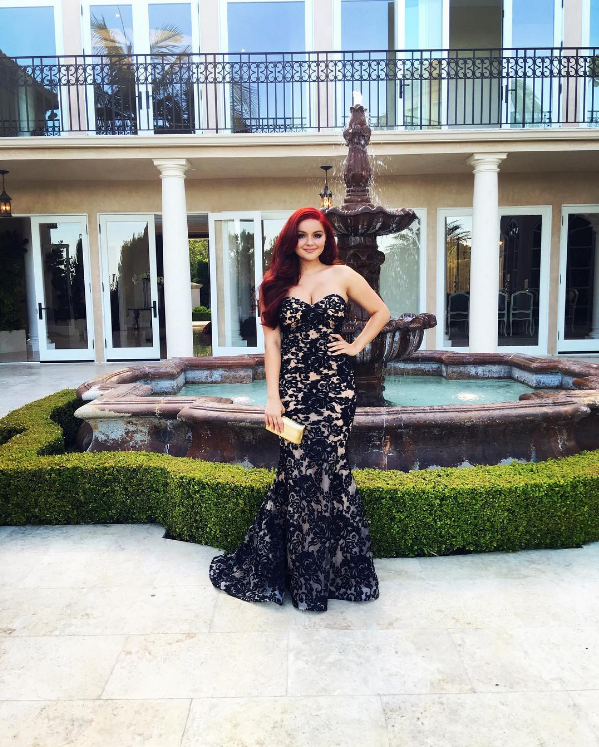 Modern Family's Ariel Winter went to her senior prom over the weekend with a look that deserves everyone's praises and 