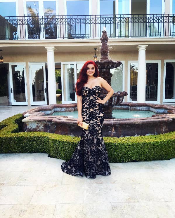 Ariel Winter S Prom Look Deserves Your Yas Queen