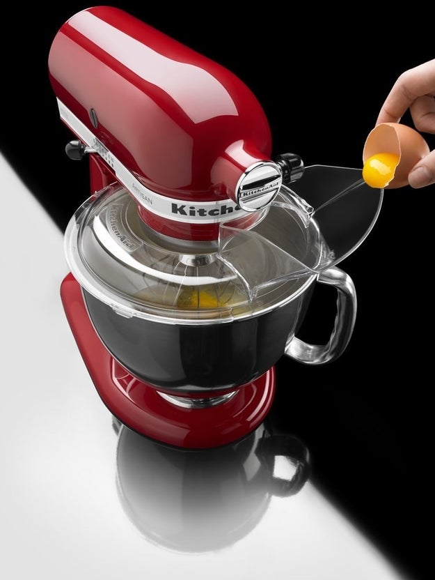 A stand mixer that'll quickly become the holy grail of your kitchen – use it for baking, family sized mashed potatoes, kneading bread, shredding meat, and more.