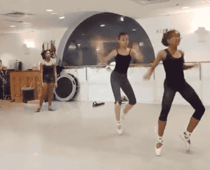 anigif_sub-buzz-30368-1464104955-7.gif?downsize=715:*&output-format=auto&output-quality=auto