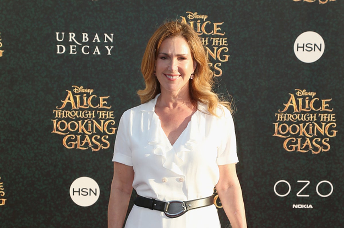 Peri Gilpin At The Premiere Of Alice Through The Looking Glass