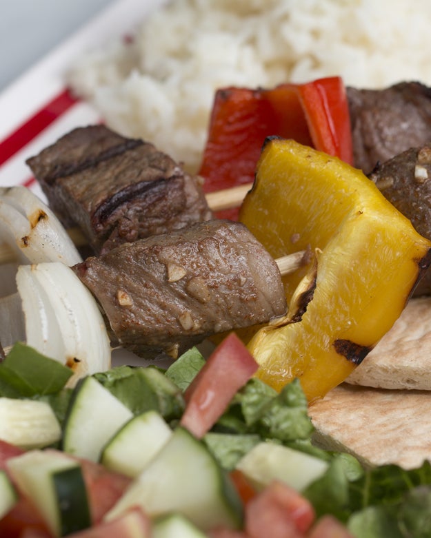 Beef Kebabs With Garlic Sauce