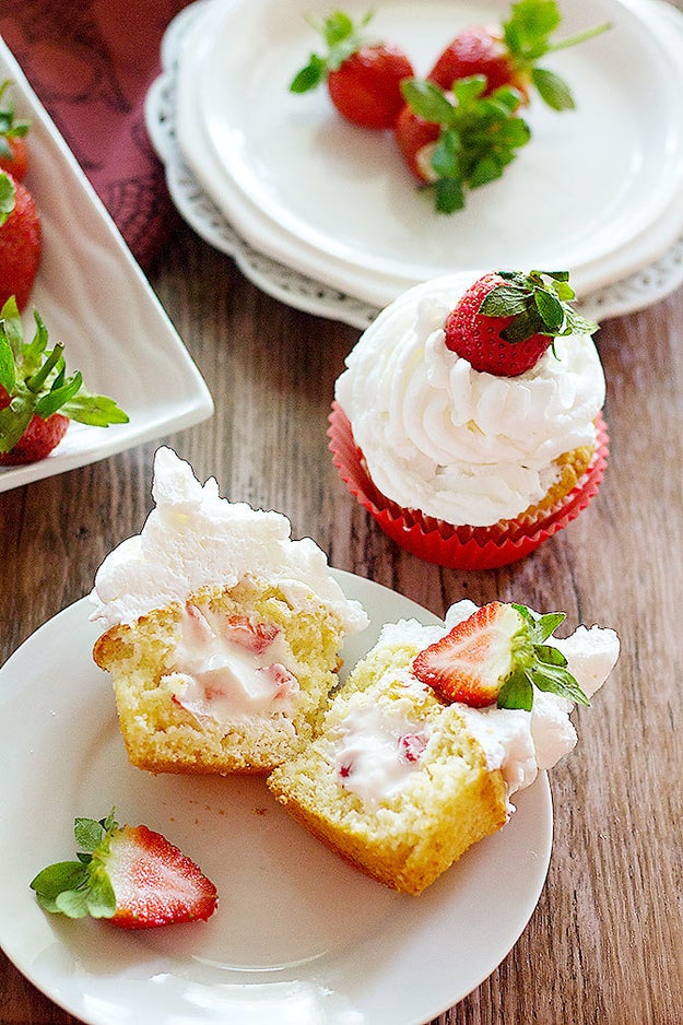 Strawberry Cheesecake Cupcakes