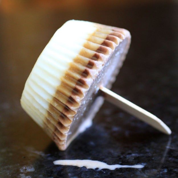 Cardamom Vanilla Pudding Cupcake Popsicles with Coffee and Chocolate