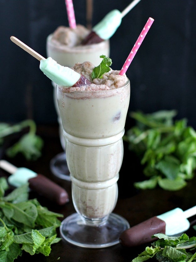 Dark Chocolate Mint Milkshakes