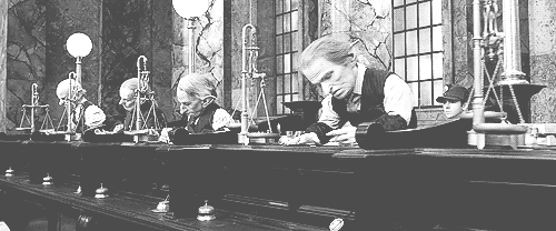 anigif_sub-buzz-2740-1466021256-14.gif?downsize=715:*&output-format=auto&output-quality=auto