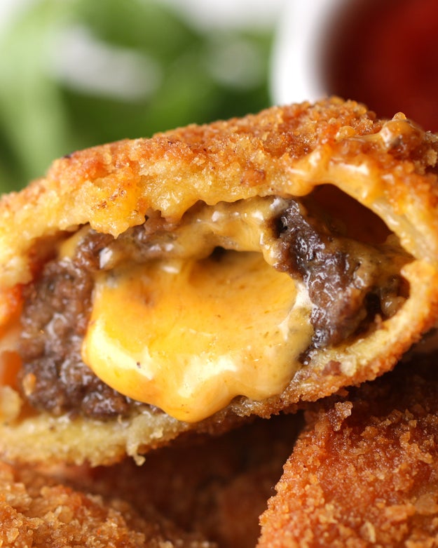 Cheeseburger Onion Rings