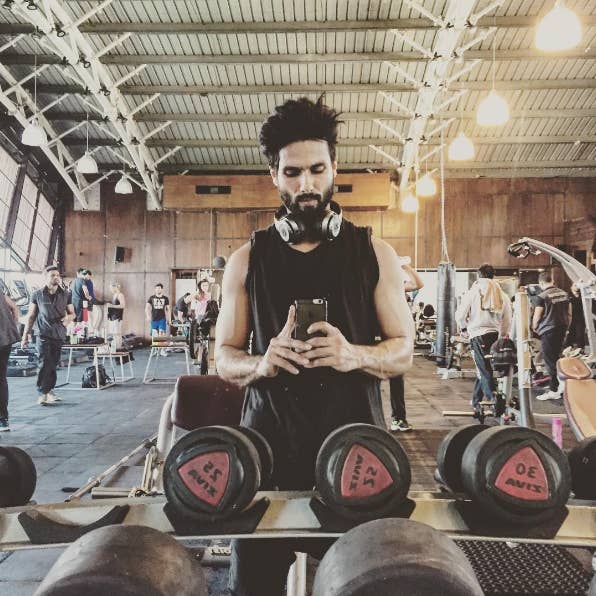 596px x 596px - Shahid Kapoor Has Shared A Problematic Number Of Workout Videos To Make Us  Hot And Bothered